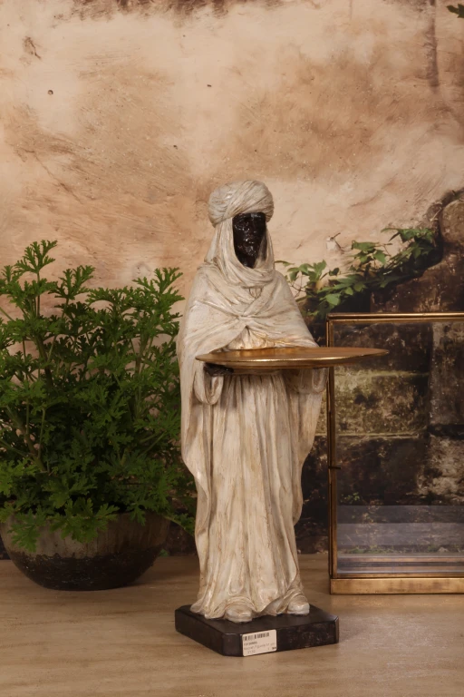 Moorische Figur – Elfenbein – 51 cm – Kunstharz